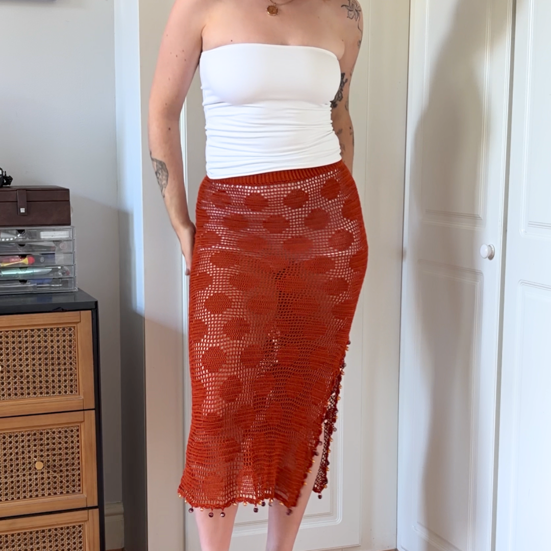 Filet Crochet Polka Dot Skirt Pattern + Tutorial