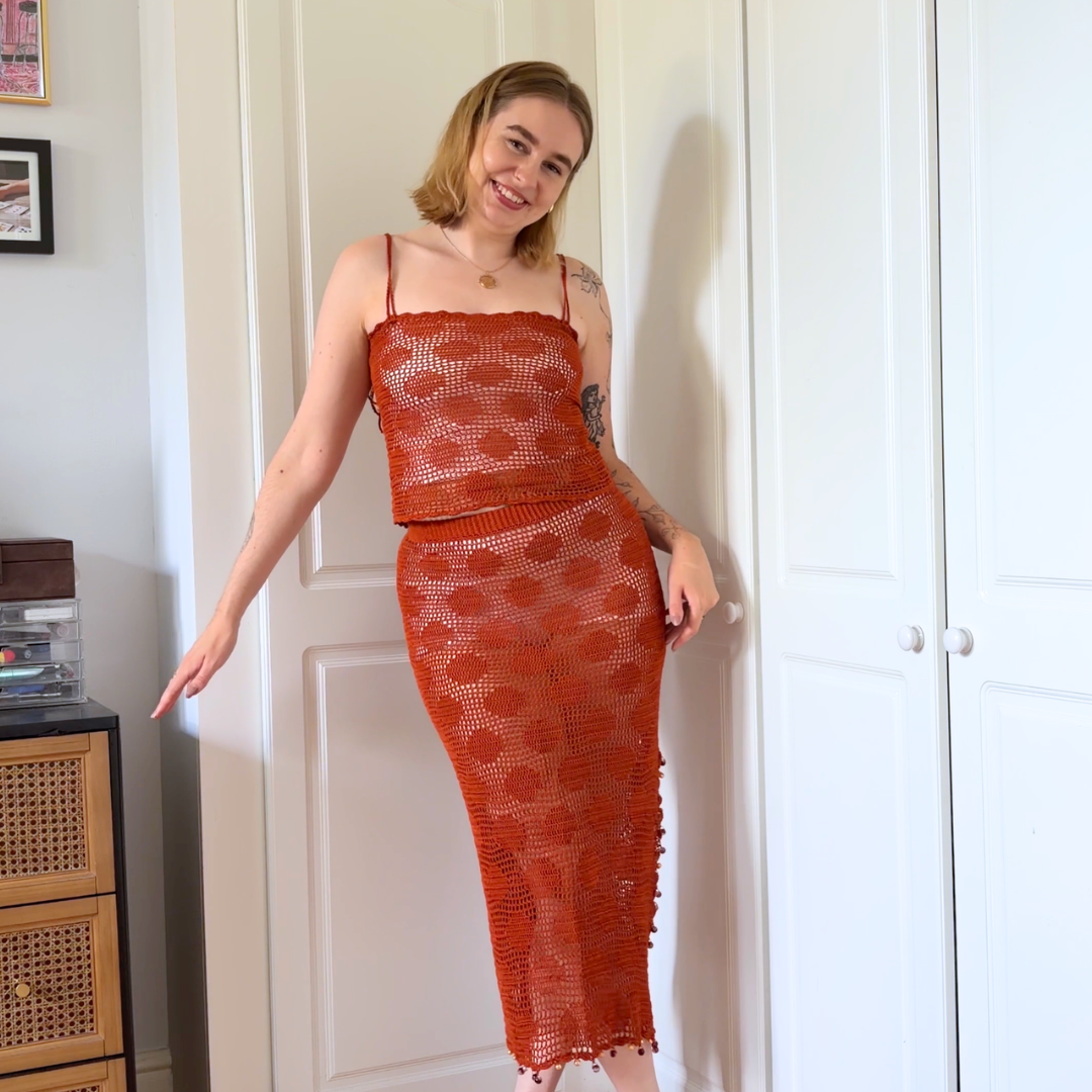 Filet Crochet Polka Dot Skirt Pattern + Tutorial